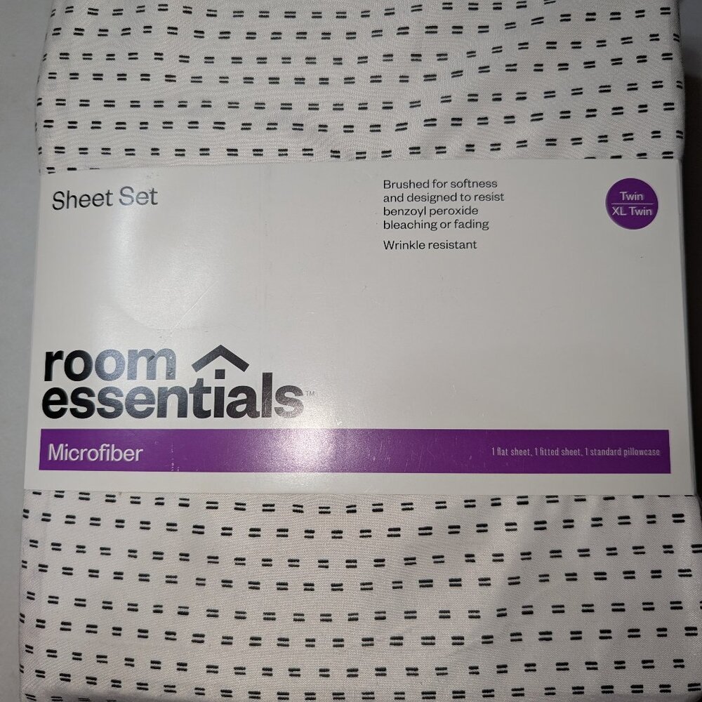 Sheet set for XL twin/Twin size bed. Full set. NWT!